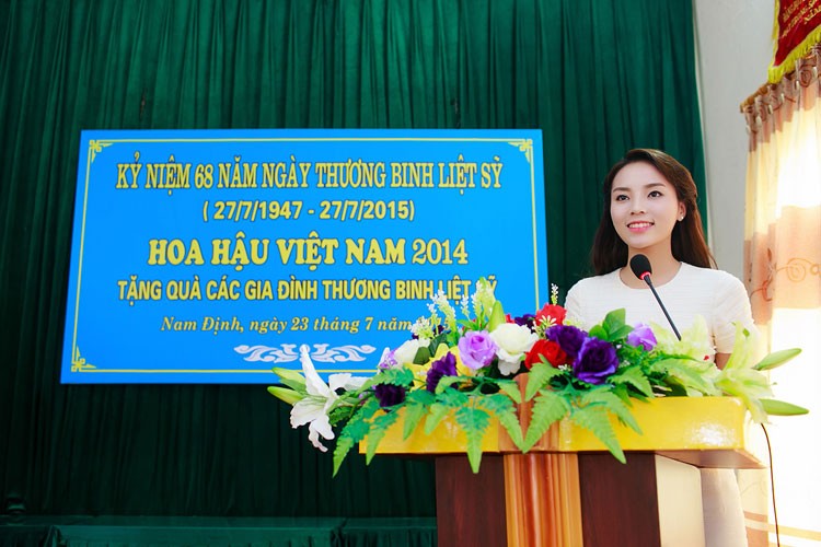 HH Ky Duyen gian di di lam tu thien tai que nha-Hinh-2